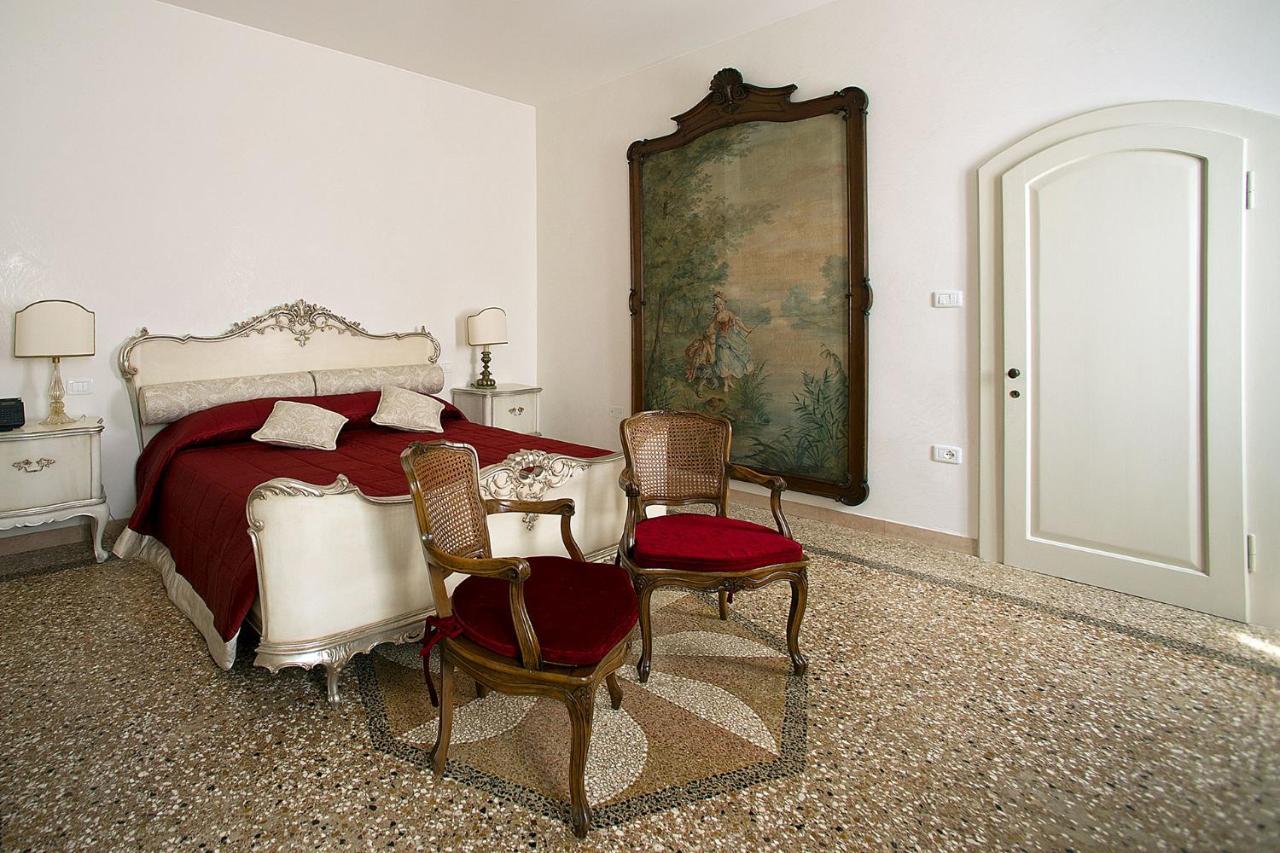 Hotel Donna Lucia Ponzano Veneto ภายนอก รูปภาพ