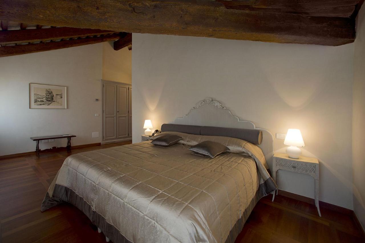 Hotel Donna Lucia Ponzano Veneto ภายนอก รูปภาพ