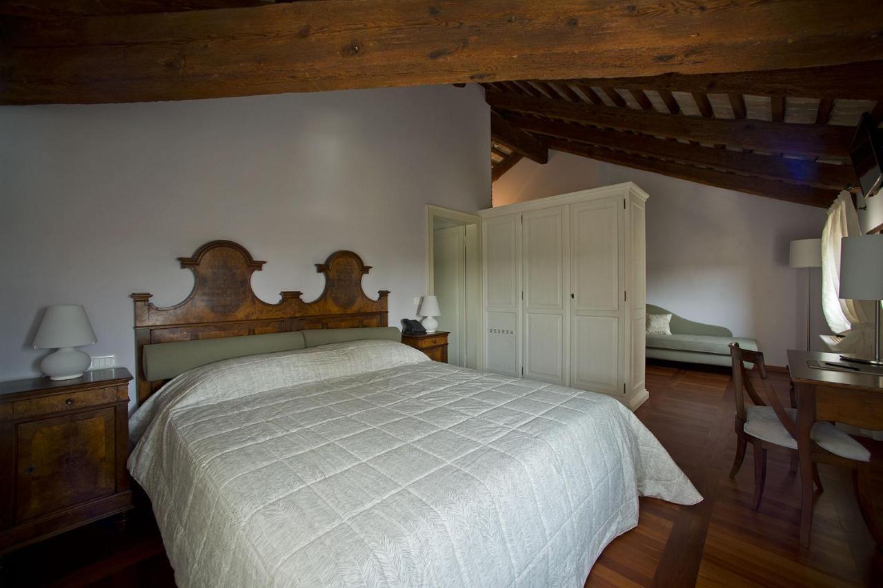 Hotel Donna Lucia Ponzano Veneto ภายนอก รูปภาพ
