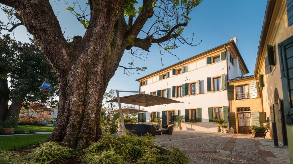 Hotel Donna Lucia Ponzano Veneto ภายนอก รูปภาพ