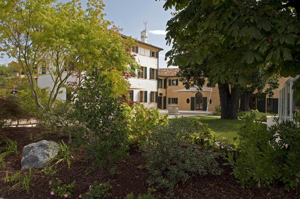 Hotel Donna Lucia Ponzano Veneto ภายนอก รูปภาพ